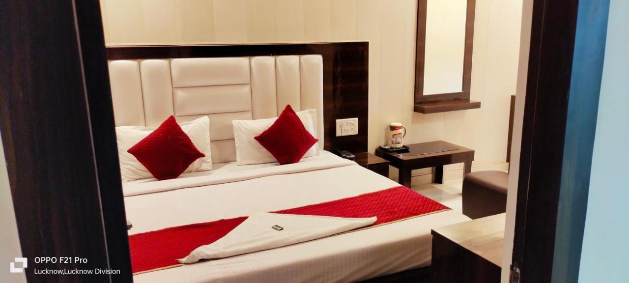 לקנאו Hotel Kbs מראה חיצוני תמונה