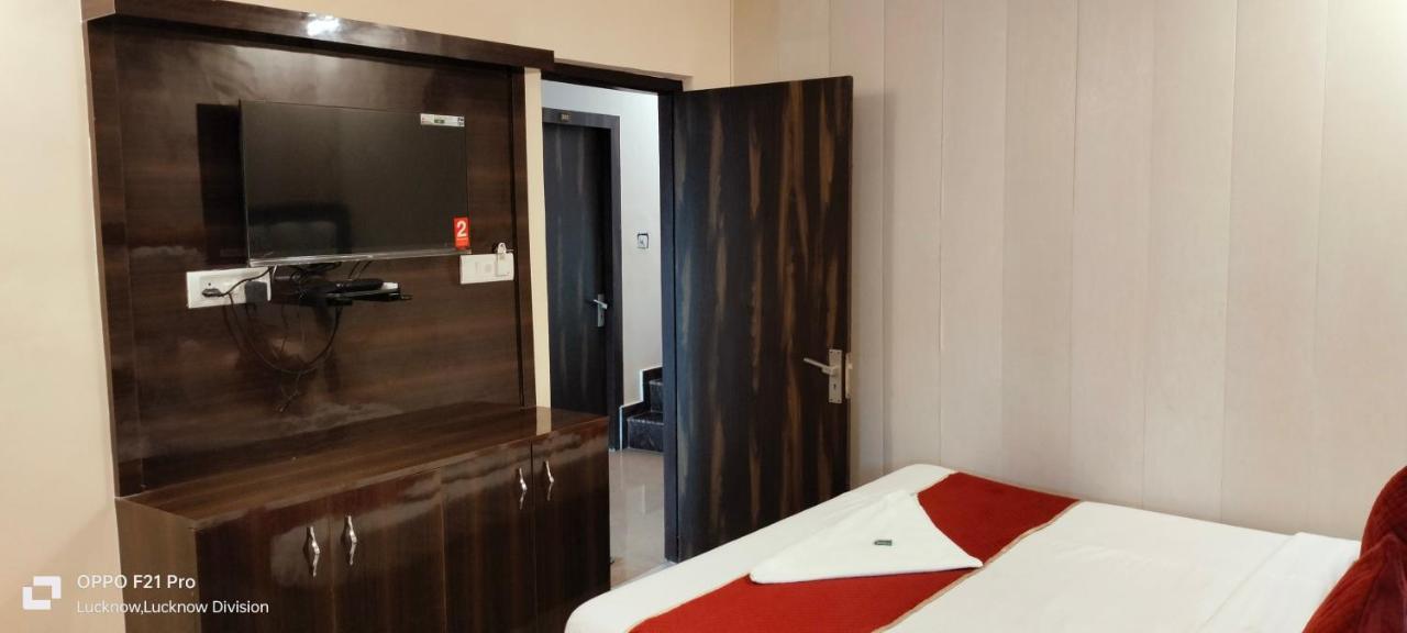 לקנאו Hotel Kbs מראה חיצוני תמונה